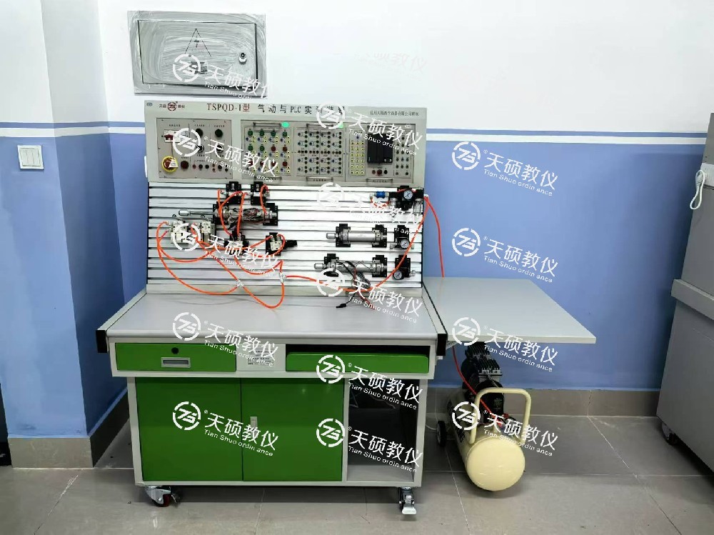 工業(yè)氣動實訓(xùn)室順利安裝、調(diào)試、培訓(xùn)、驗收通過！